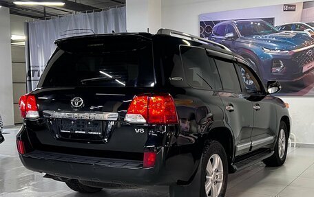 Toyota Land Cruiser 200, 2014 год, 3 899 000 рублей, 2 фотография