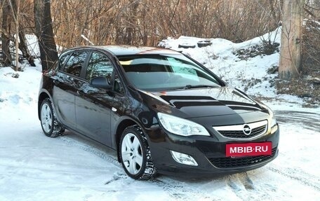 Opel Astra J, 2011 год, 1 050 000 рублей, 3 фотография
