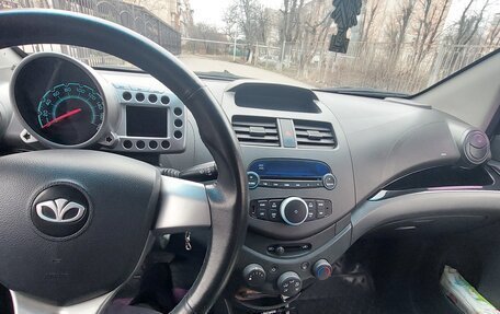 Chevrolet Spark III, 2011 год, 780 000 рублей, 13 фотография