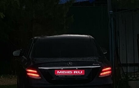 Mercedes-Benz E-Класс, 2018 год, 2 700 000 рублей, 7 фотография