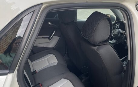 Audi A1, 2012 год, 1 300 000 рублей, 8 фотография