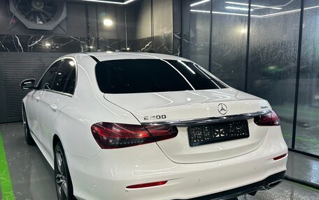 Mercedes-Benz E-Класс, 2020 год, 6 000 000 рублей, 3 фотография