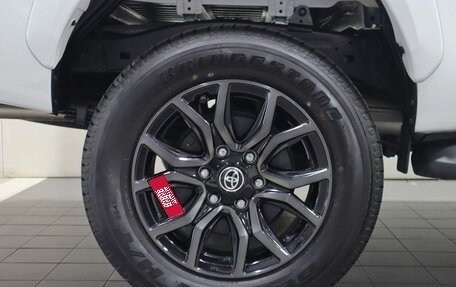 Toyota Hilux VIII, 2023 год, 7 900 000 рублей, 11 фотография