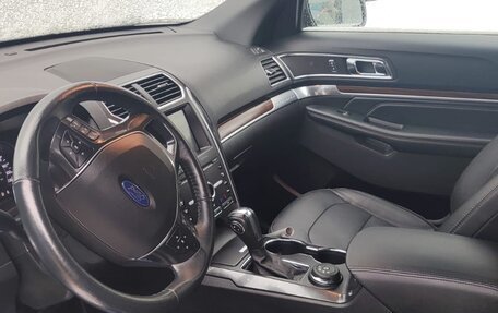 Ford Explorer VI, 2019 год, 3 450 000 рублей, 5 фотография