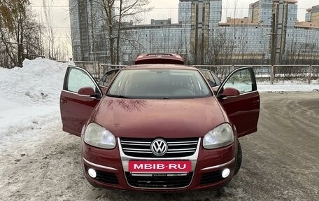 Volkswagen Jetta VI, 2008 год, 700 000 рублей, 18 фотография