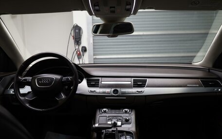 Audi A8, 2011 год, 1 750 000 рублей, 8 фотография