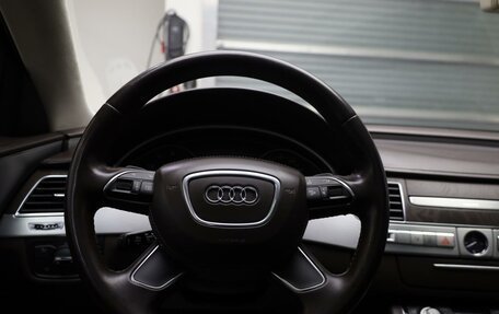 Audi A8, 2011 год, 1 750 000 рублей, 9 фотография
