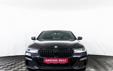 BMW 5 серия, 2021 год, 4 929 874 рублей, 2 фотография