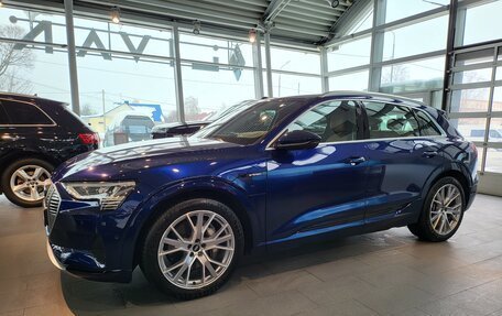 Audi e-tron I, 2021 год, 8 990 000 рублей, 3 фотография