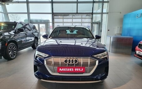 Audi e-tron I, 2021 год, 8 990 000 рублей, 8 фотография