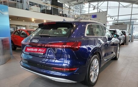 Audi e-tron I, 2021 год, 8 990 000 рублей, 6 фотография
