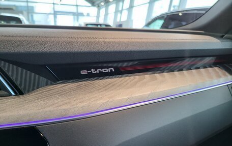 Audi e-tron I, 2021 год, 8 990 000 рублей, 20 фотография