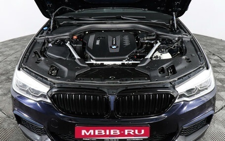 BMW 5 серия, 2019 год, 5 777 000 рублей, 10 фотография