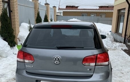 Volkswagen Golf VI, 2011 год, 870 000 рублей, 3 фотография