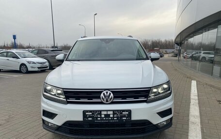 Volkswagen Tiguan II, 2020 год, 2 950 000 рублей, 6 фотография