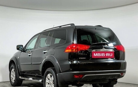 Mitsubishi Pajero Sport II рестайлинг, 2013 год, 1 998 000 рублей, 7 фотография