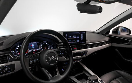 Audi A4, 2021 год, 4 150 000 рублей, 25 фотография