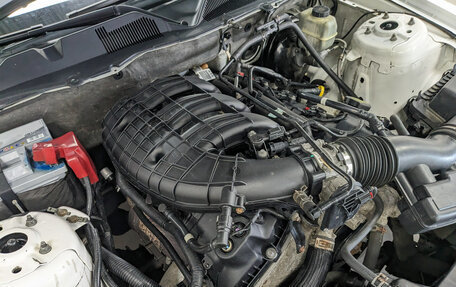 Ford Mustang VI рестайлинг, 2011 год, 2 130 000 рублей, 12 фотография