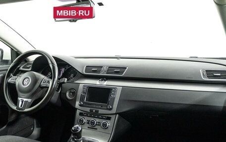 Volkswagen Passat B7, 2012 год, 1 049 777 рублей, 9 фотография