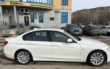 BMW 3 серия, 2013 год, 2 200 000 рублей, 2 фотография