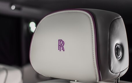 Rolls-Royce Phantom VIII, 2022 год, 74 990 000 рублей, 20 фотография
