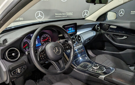 Mercedes-Benz C-Класс, 2018 год, 2 450 000 рублей, 4 фотография