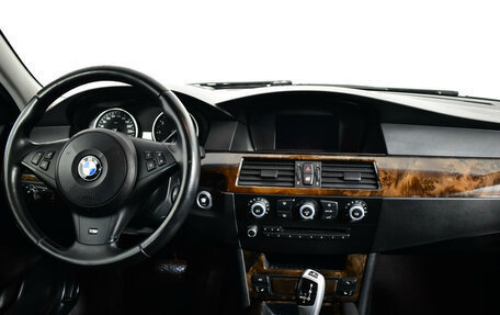 BMW 5 серия, 2007 год, 999 789 рублей, 12 фотография
