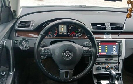 Volkswagen Passat B7, 2013 год, 1 399 990 рублей, 3 фотография