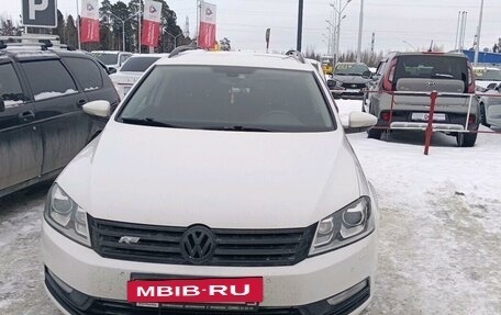Volkswagen Passat B7, 2013 год, 1 399 990 рублей, 2 фотография