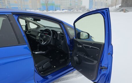 Honda Fit III, 2015 год, 1 270 000 рублей, 7 фотография