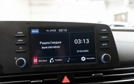 Hyundai Elantra, 2021 год, 1 999 000 рублей, 11 фотография