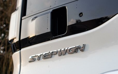 Honda Stepwgn IV, 2018 год, 2 799 000 рублей, 17 фотография