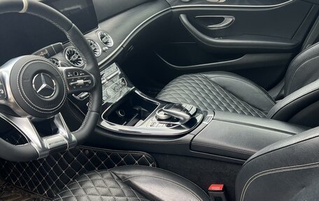 Mercedes-Benz E-Класс, 2017 год, 2 980 000 рублей, 7 фотография