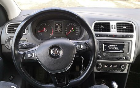 Volkswagen Polo VI (EU Market), 2016 год, 1 240 000 рублей, 5 фотография