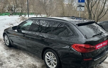 BMW 5 серия, 2018 год, 2 600 000 рублей, 2 фотография