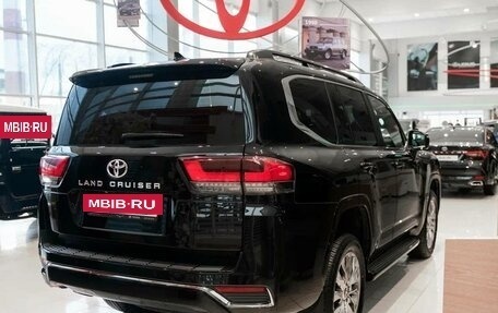 Toyota Land Cruiser, 2023 год, 13 450 000 рублей, 4 фотография