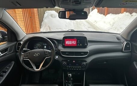 Hyundai Tucson III, 2018 год, 2 500 000 рублей, 2 фотография