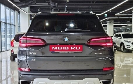 BMW X5, 2021 год, 5 900 000 рублей, 4 фотография