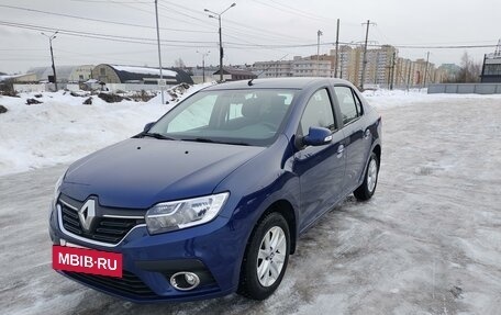 Renault Logan II, 2018 год, 1 180 000 рублей, 2 фотография
