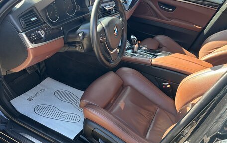 BMW 5 серия, 2016 год, 2 650 000 рублей, 15 фотография