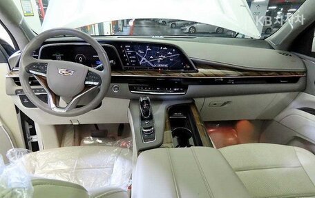 Cadillac Escalade V, 2021 год, 11 800 000 рублей, 8 фотография