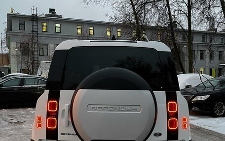 Land Rover Defender II, 2021 год, 7 200 000 рублей, 4 фотография