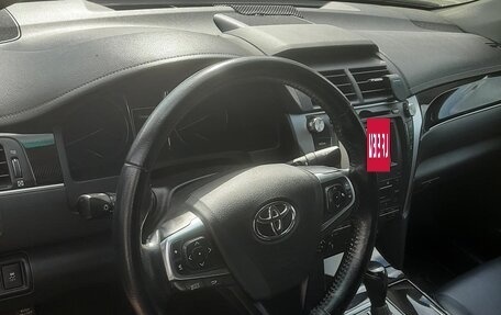 Toyota Camry, 2017 год, 2 150 000 рублей, 5 фотография