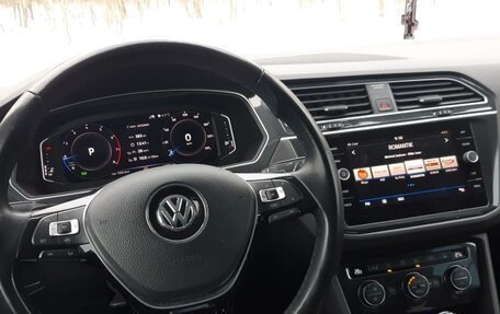 Volkswagen Tiguan II, 2019 год, 3 350 000 рублей, 5 фотография