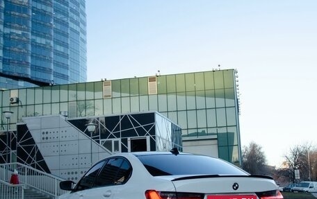 BMW 3 серия, 2019 год, 3 950 000 рублей, 16 фотография