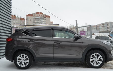 Hyundai Tucson III, 2018 год, 2 449 000 рублей, 9 фотография