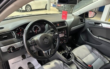 Volkswagen Jetta VI, 2013 год, 11 фотография