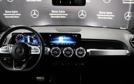 Mercedes-Benz GLB, 2021 год, 4 780 000 рублей, 14 фотография