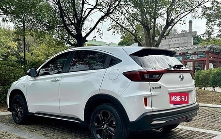 Honda Vezel, 2021 год, 1 835 777 рублей, 6 фотография