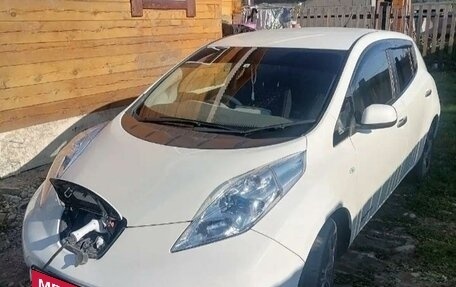 Nissan Leaf I, 2012 год, 475 000 рублей, 2 фотография